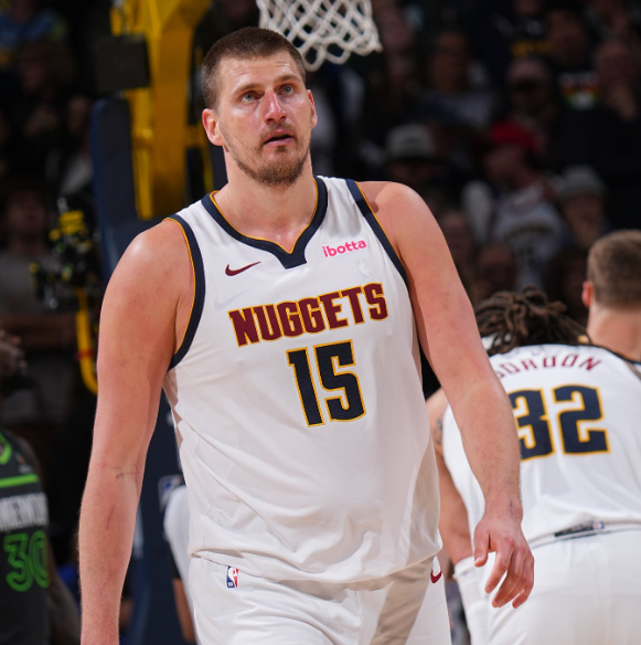 正在被层层 正在被层层