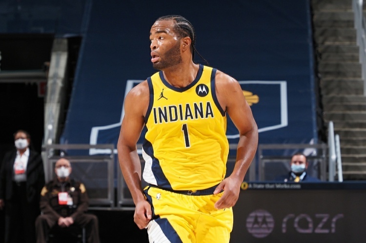 成明显对比 成明显对比