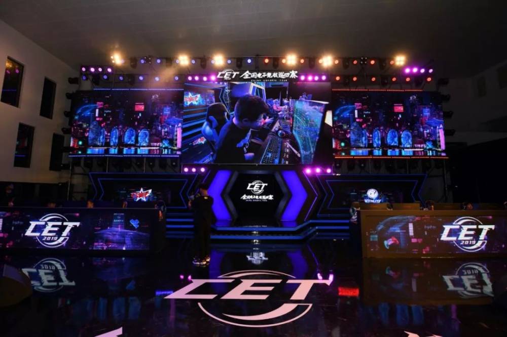 完成续约 完成续约